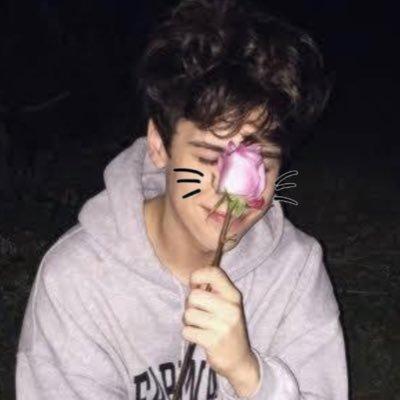 Imagem do grupo euciteeiii 🥀
